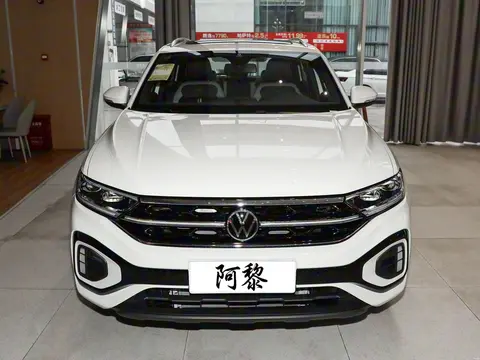 双风格+长轴距 2026瑞虎8燃油SUV空间与智能全面解析